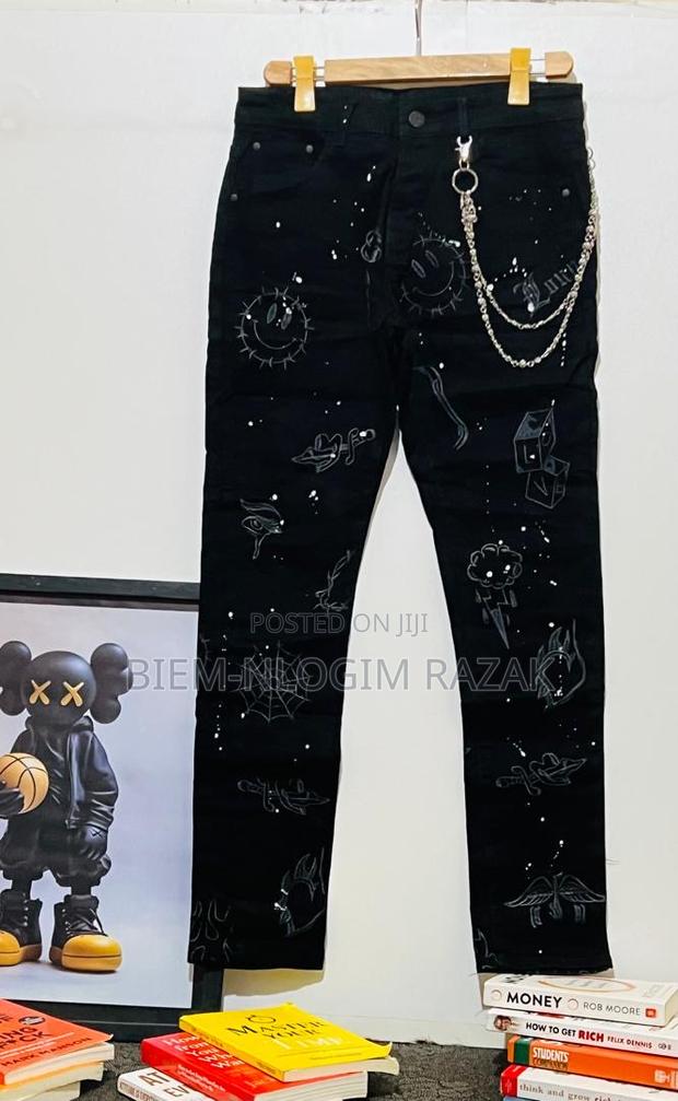 Original Jeans Trousers Available in Stock · Photo 6