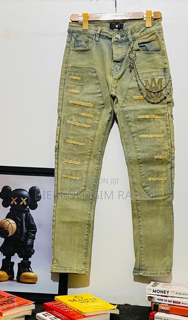 Original Jeans Trousers Available in Stock · Photo 7