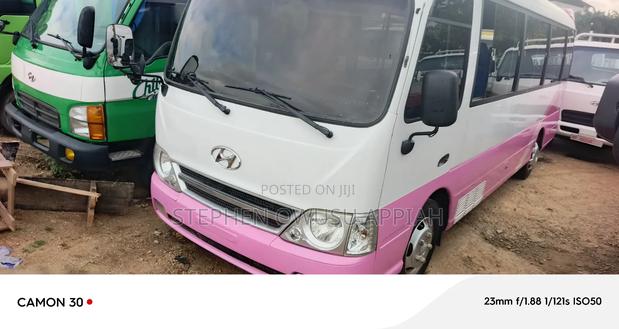 Hyundai County 2015 Brown · Photo 3