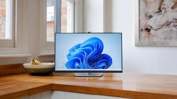 24-Inch Dell Ips FHD Type-C Monitor · Photo 5