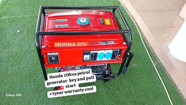 Genie Loom Honda Petrol 10kva Generator Silent Honda Petrol 13000watt · Photo 1