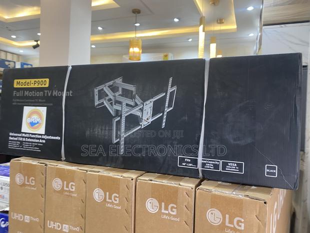 Unique Adjustable 50-120 In Wall Unit · Photo 2