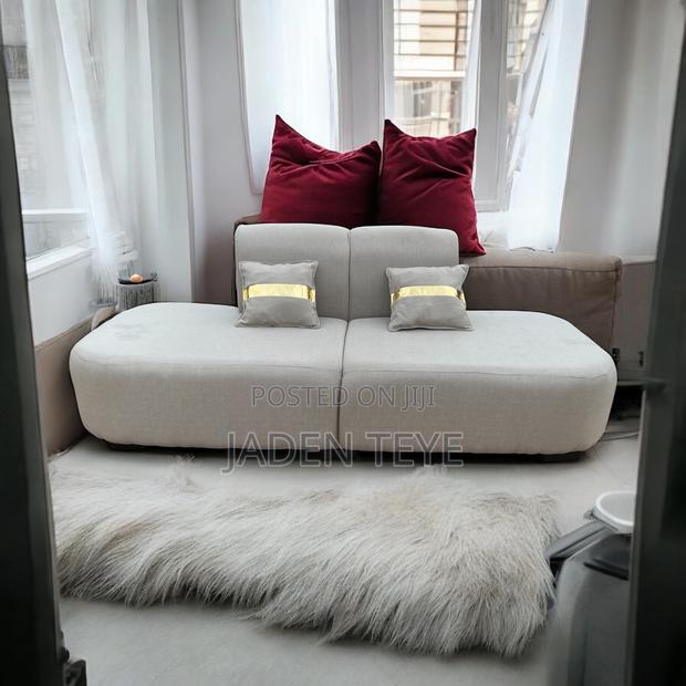 Luxury Aimless 2 in One Sofa · Photo 2