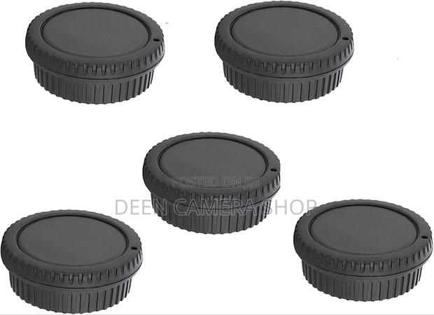 Rear Lens Cap and Body Cover · Photo 1