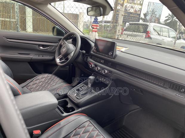 Honda CR-V 2024 Black · Photo 4