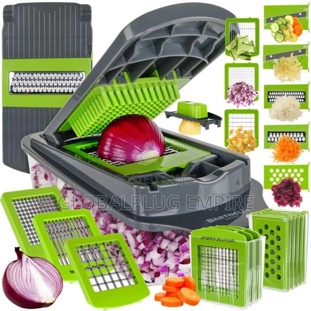 Vegetable Chopper With Container · Photo 1