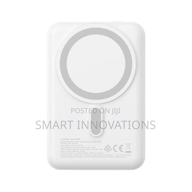 Mophie Snap+ Power Bank With Stand Magsafe Compatible · Photo 7