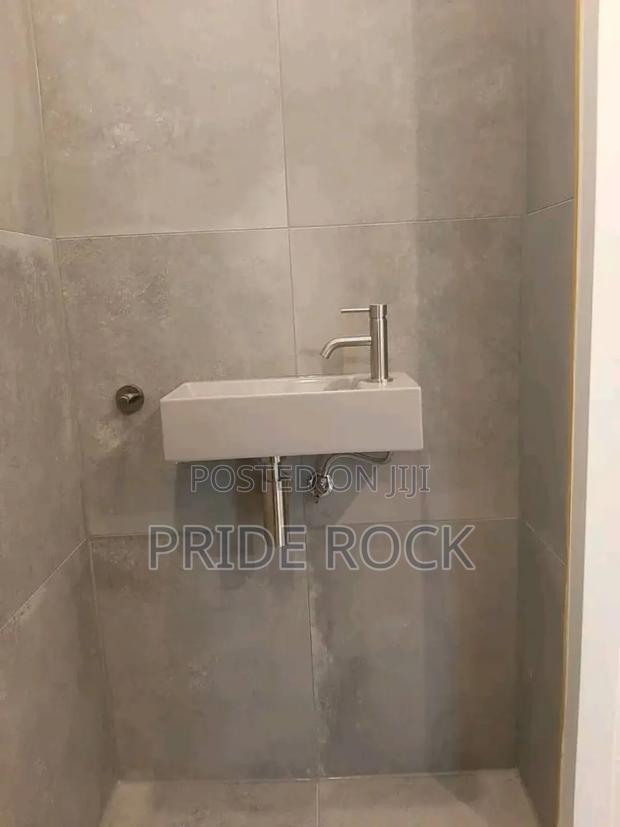 Stainless Steel Bottle Trap, Basin Metal Waste, Sink Waste · Photo 3
