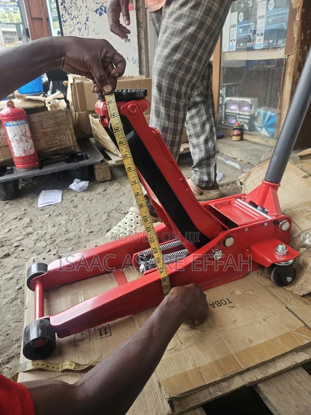 Heavy Duty 3ton Floor Jack · Photo 3
