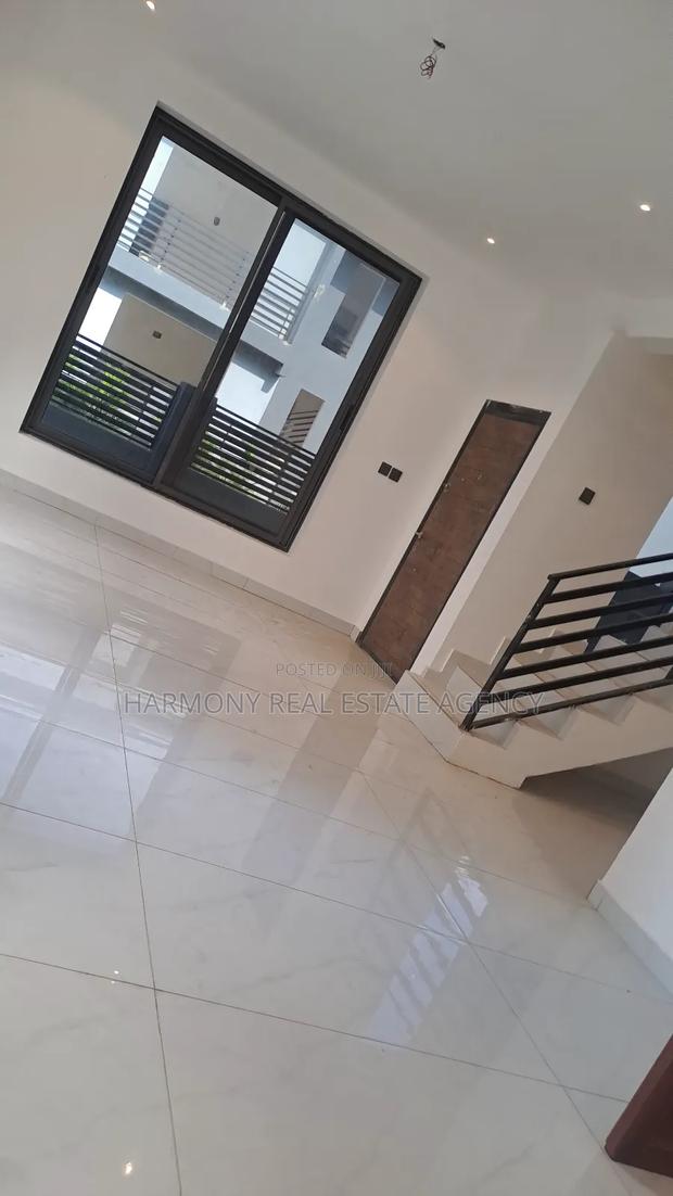 3bdrm House in Haatso for sale · Photo 7