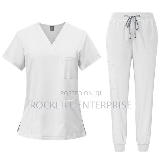 Nurses/Doctors Scrubs · Photo 3