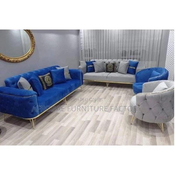 Luxury Sofa Chair · Photo 1