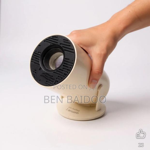 Ultra Hd Smart Projector (Clear Visuals) · Photo 1