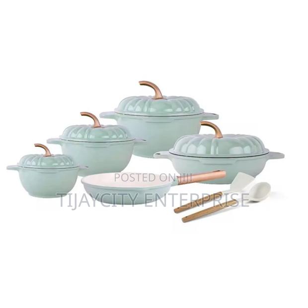 Pumpkin Granite Cookwear · Photo 2