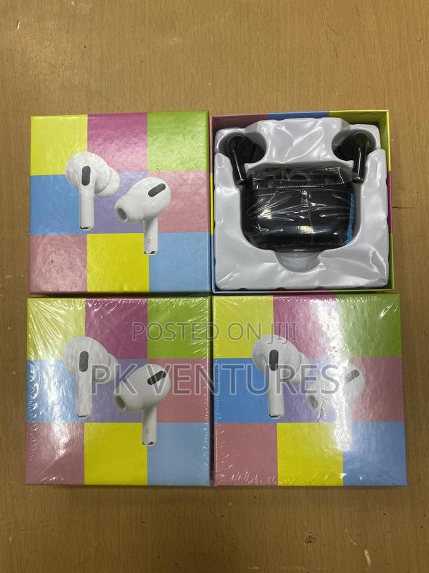 Normal Airpods · Photo 1