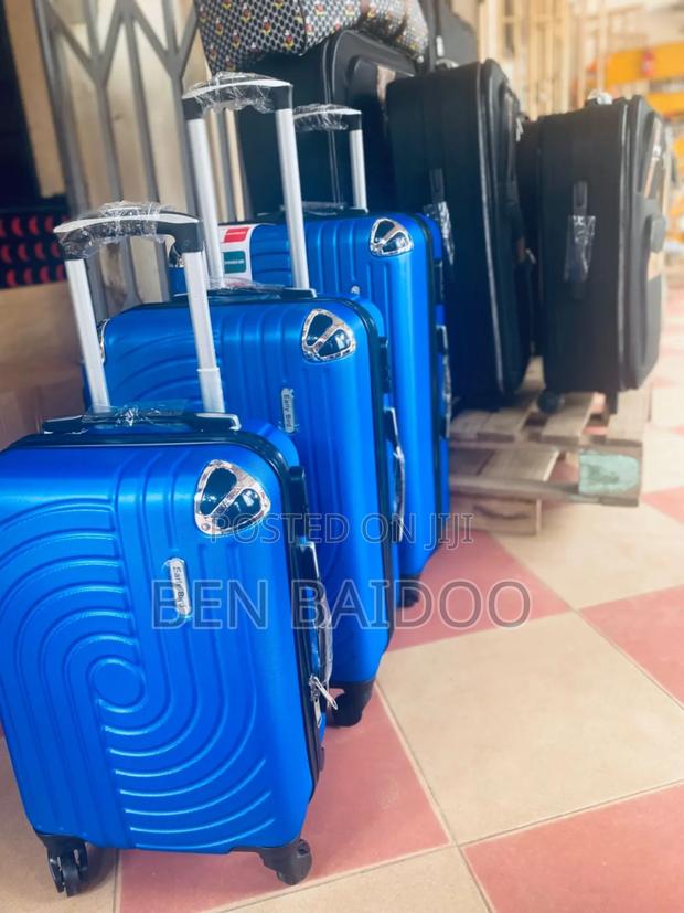 Original Plastic Travelling Suitcase 3in1 (Spacious for Storage) · Photo 2