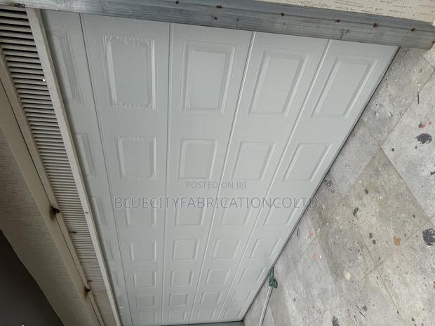 18ft X 8 Ft Garage Doors · Photo 1
