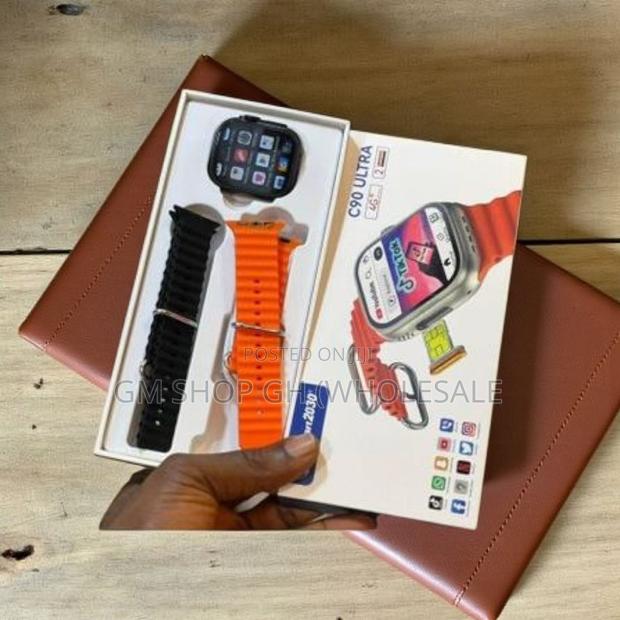 Smart 2030 Smartwatch Ultra (68774) · Photo 2