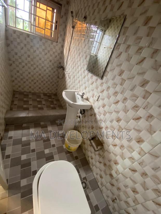 Furnished 2bdrm Apartment in Madev Realty, Achimota for rent · Photo 5