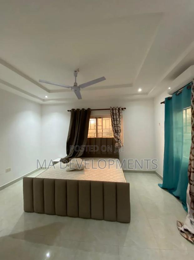 Furnished 2bdrm Apartment in Madev Realty, Achimota for rent · Photo 3