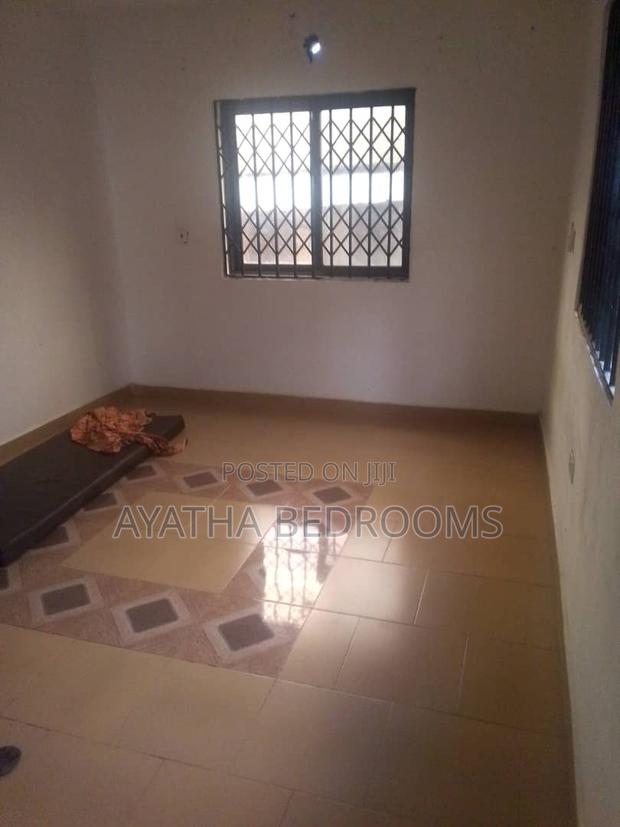 1bdrm Apartment in Modern Properties, New Town for rent · Photo 4