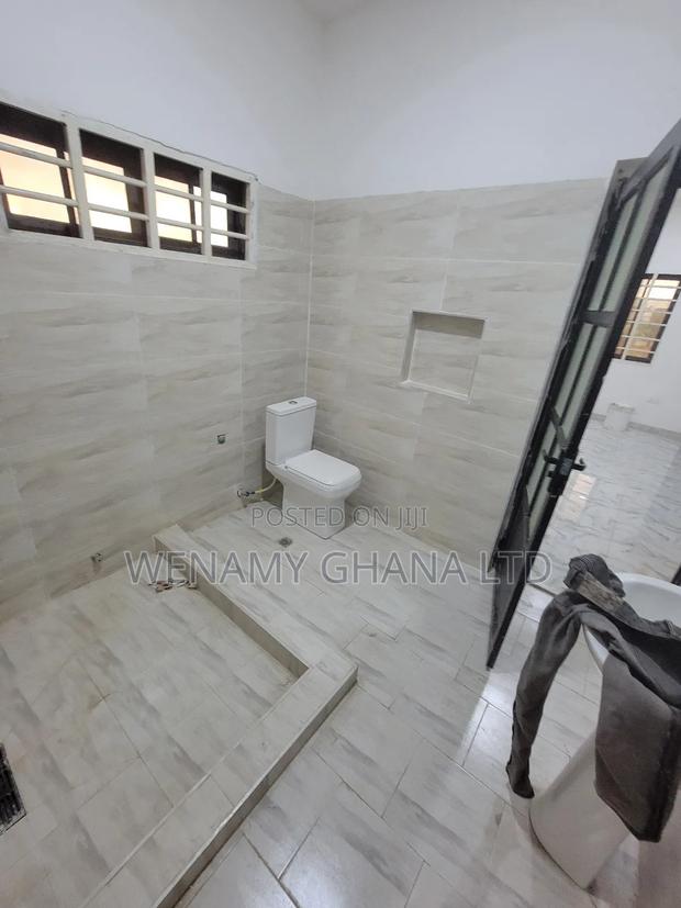 2bdrm Townhouse / Terrace in Community 25 for rent · Photo 6