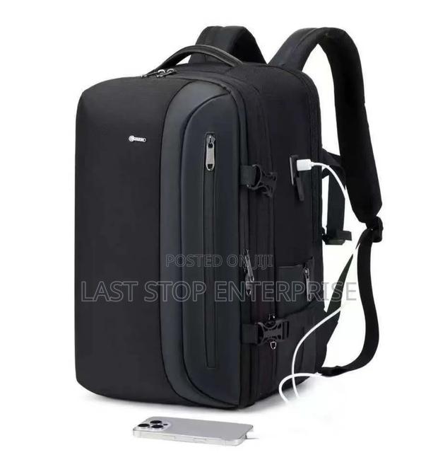 Classic Travelling Bag · Photo 5