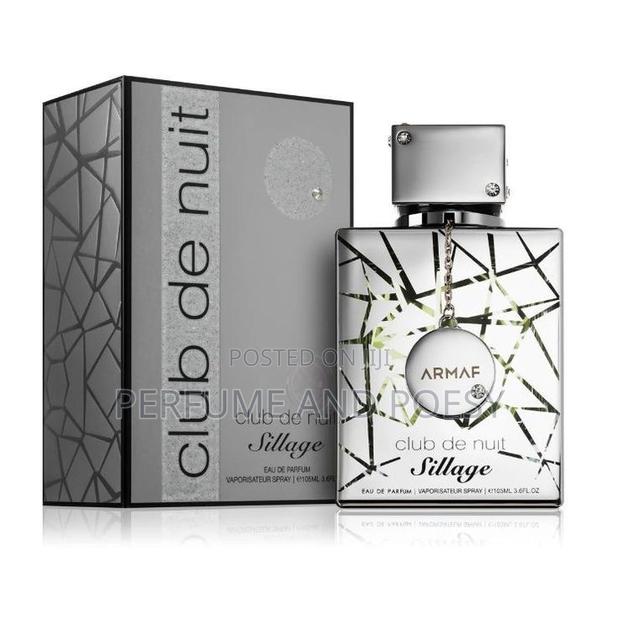 Club De Nuit Sillage Perfume · Photo 1