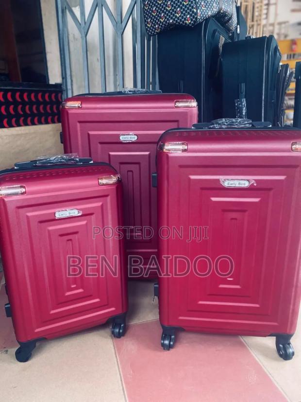 Plastic Travelling Suitcase 3in1 (Ecolac Designs) · Photo 2
