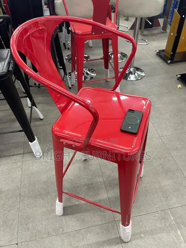 High Quality Metal Bar Stool · Photo 1