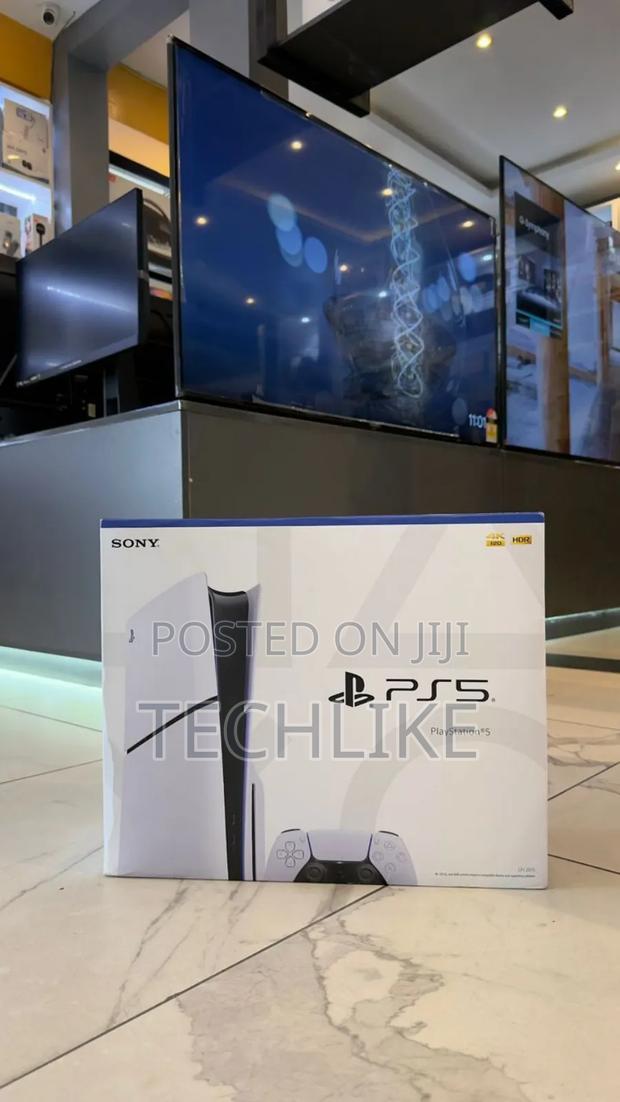 Playstation 5 Slim · Photo 1