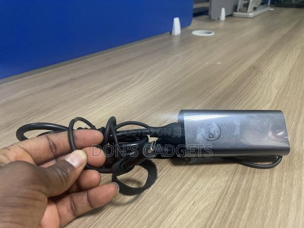 Dell XPS 9305 Charger · Photo 5
