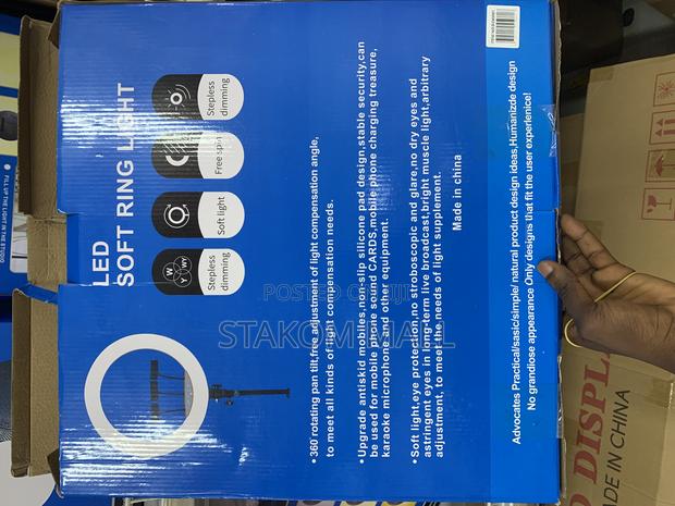 Led Soft Ring Light (Ljj-45) - Full Set With Tripod · Photo 2