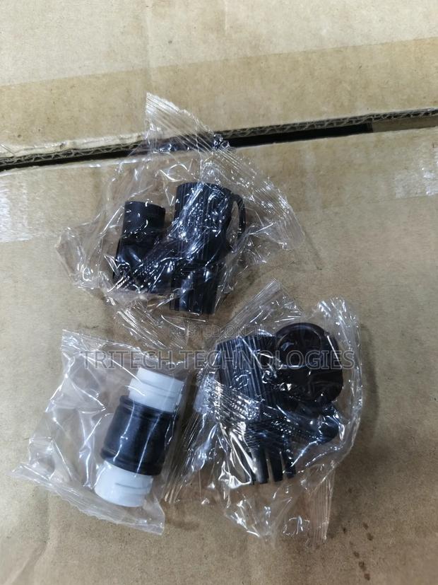 Rj45 Cat6 Waterproof Connecter · Photo 1
