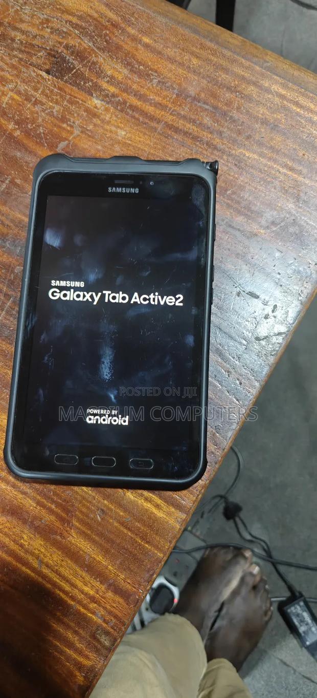 Samsung Galaxy Tab Active 2 16 GB Black · Photo 3