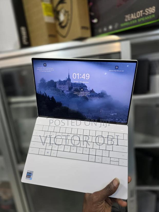 Laptop Dell XPS 13 9320 16GB Intel Core I7 SSD 1T · Photo 3