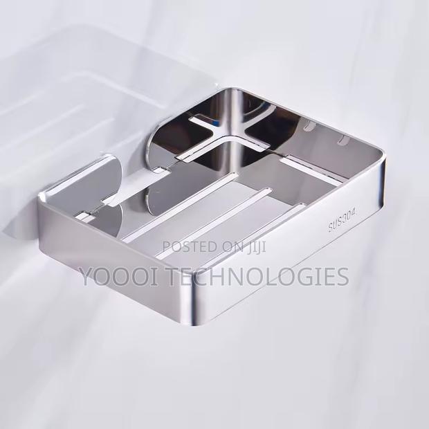 High Quality Rust Free Chrome Soap Dish · Photo 1