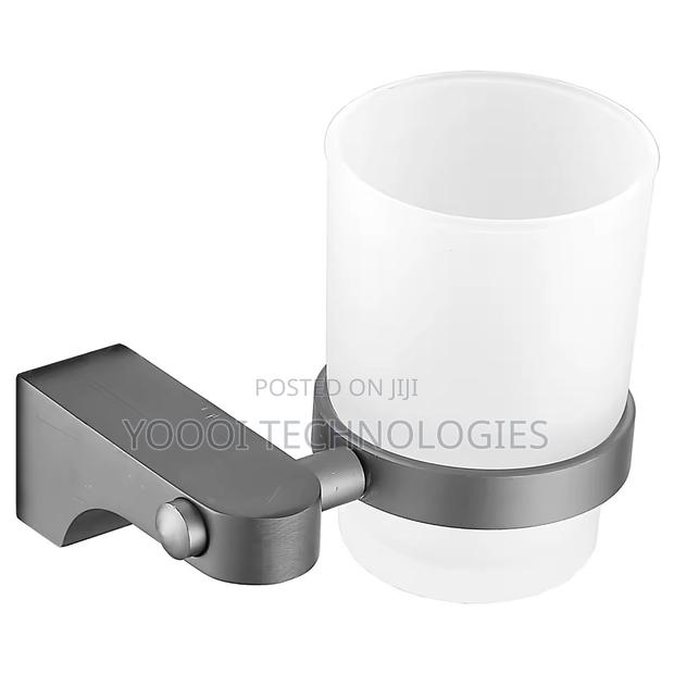 7pcs Gun Grey Stainless Steel Bathroom Accessories Set · Photo 3