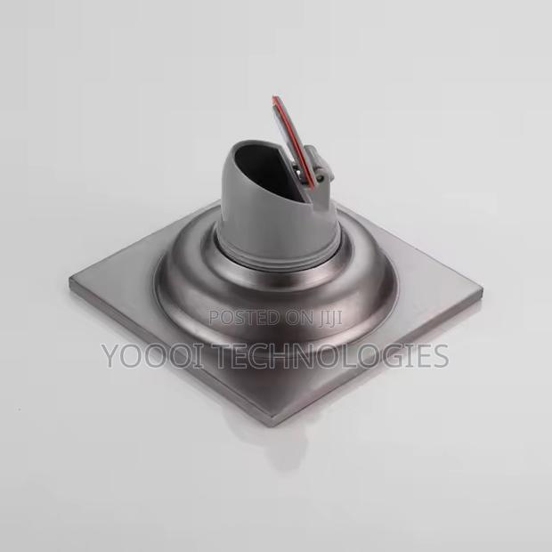 Anti Rust Anti Odor 10cm Floor Drain · Photo 4
