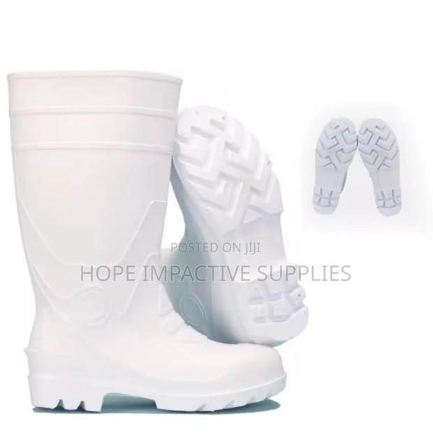 Quality White Wellington Boots<>Non Steel Toe. · Photo 1