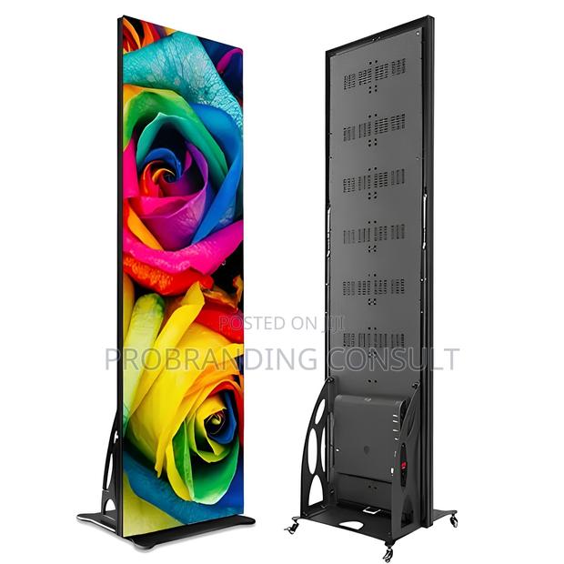 Poster Led · Photo 3