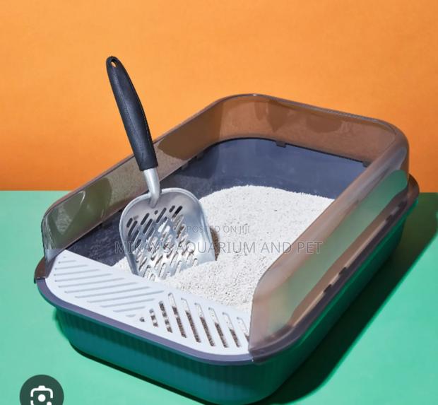 Cat Litter Box · Photo 2