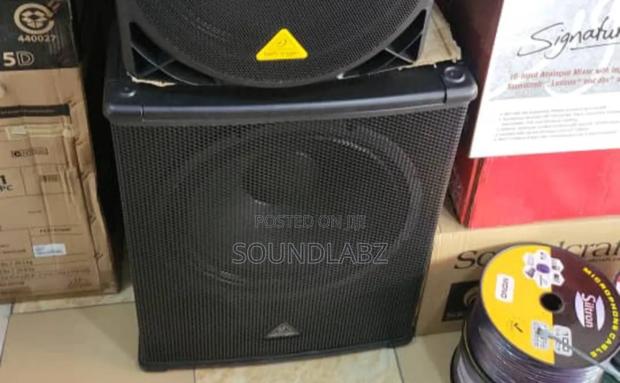 Eurolive B1500d-pro Active 15" Subwoofer. (Pair) · Photo 1