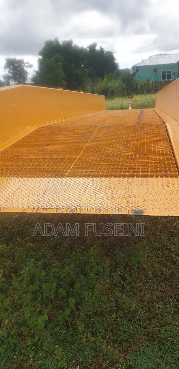 Mobile Loading and Uploading Ramp · Photo 5
