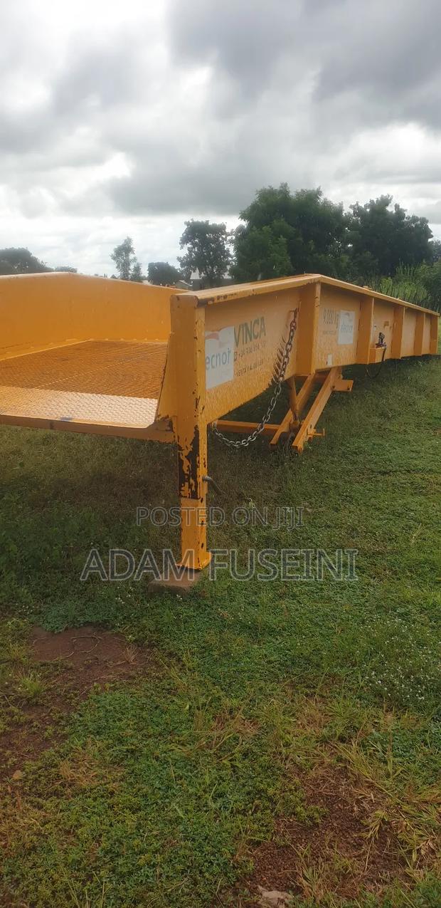 Mobile Loading and Uploading Ramp