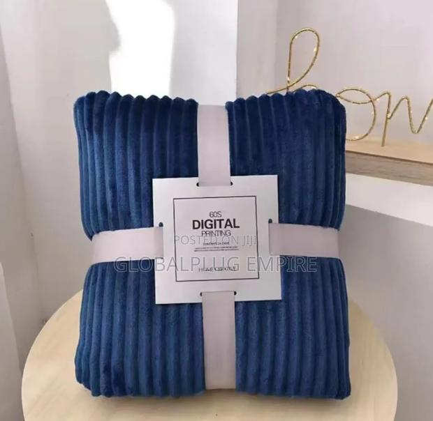 Ultra-Comfort Queen Size Blanket Soft, Warm Cozy · Photo 6