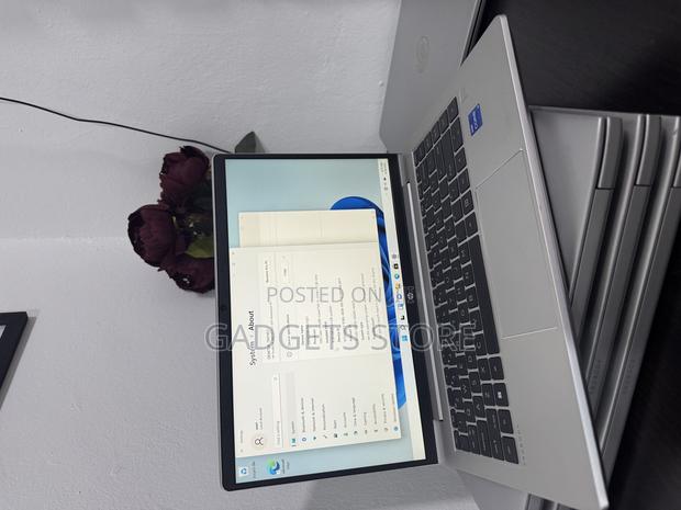 Laptop HP ProBook 430 G7 8GB Intel Core I5 SSD 256GB · Photo 1