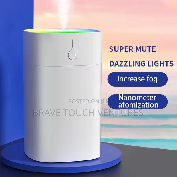 Colourful Light USB Humidifier/Diffuser 400ml · Photo 2