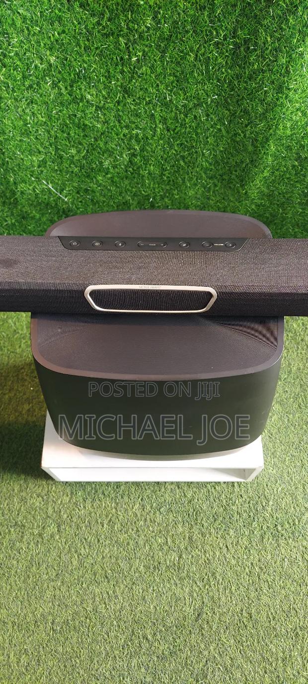 Polk Audio Magnifi Max Soundbar · Photo 1