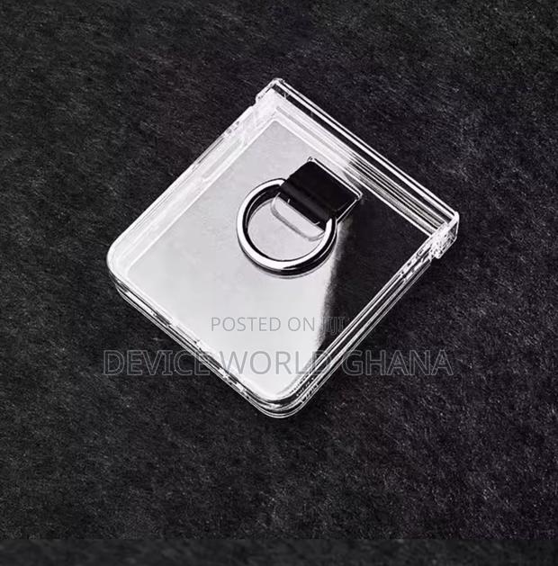 Transparent Case for Samsung Z Flip 7 · Photo 5